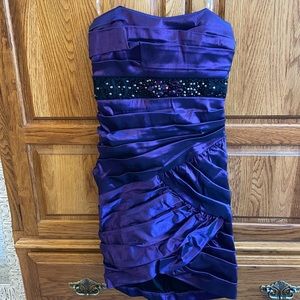 Formal / Evening / Homecoming Strapless Dress